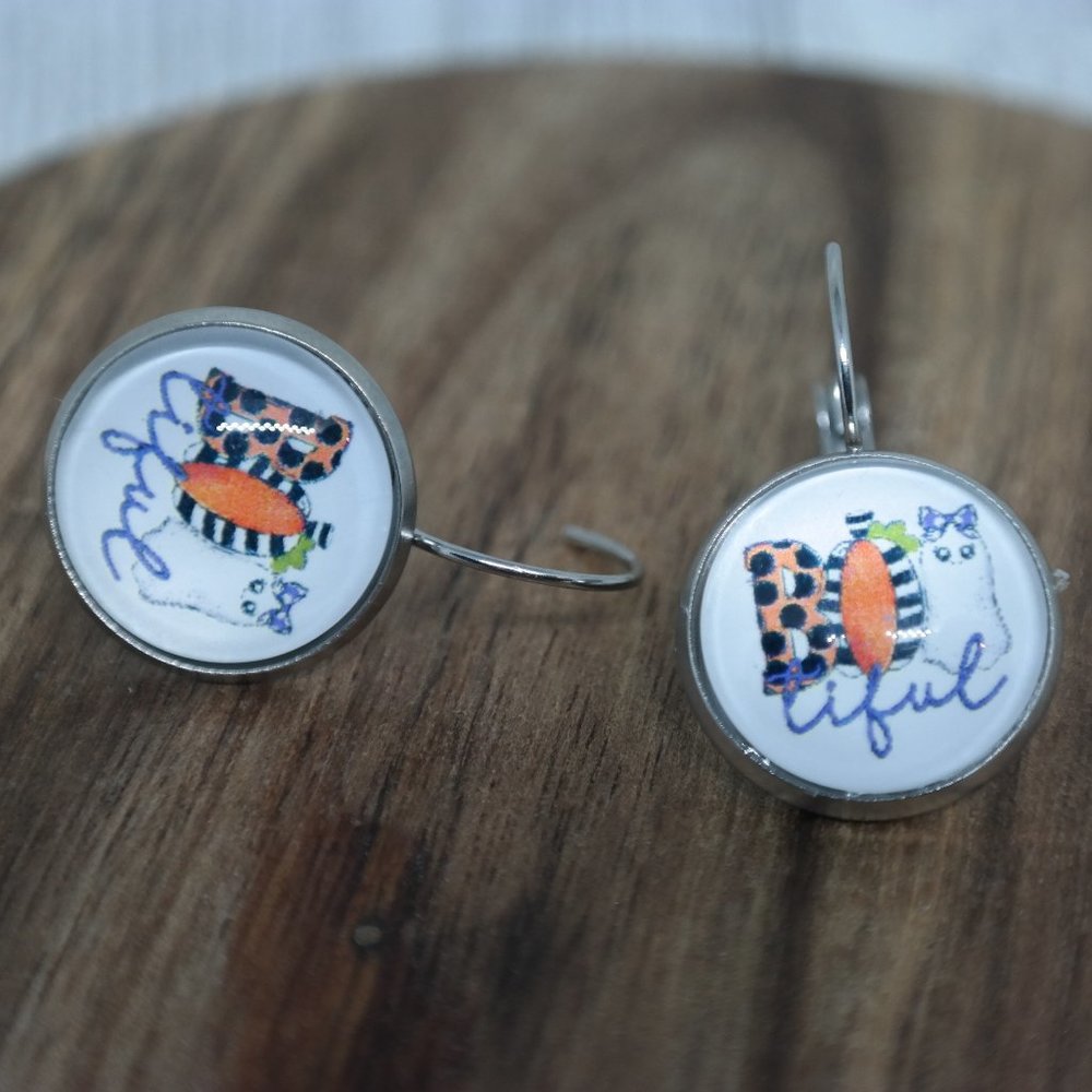 Halloween stud earrings